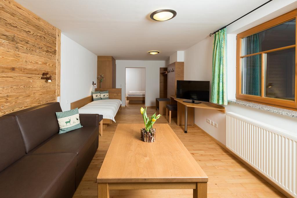 Hotel Und Apartements Im Forellenbach Фишен Экстерьер фото