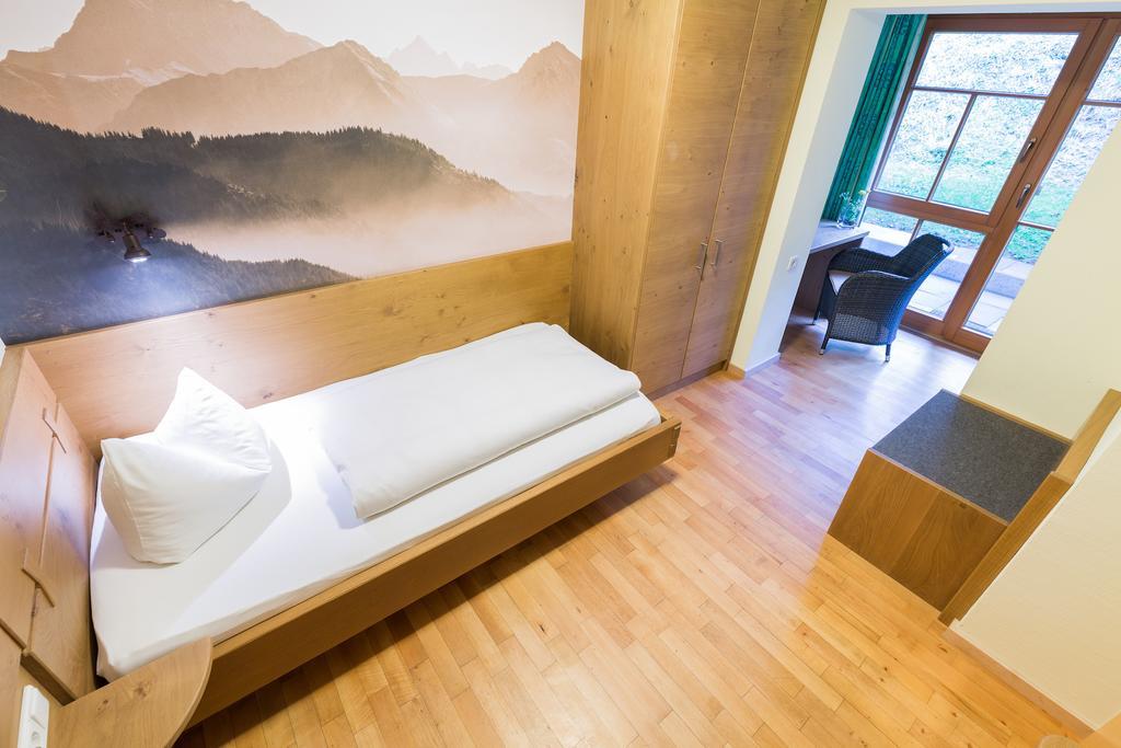 Hotel Und Apartements Im Forellenbach Фишен Экстерьер фото